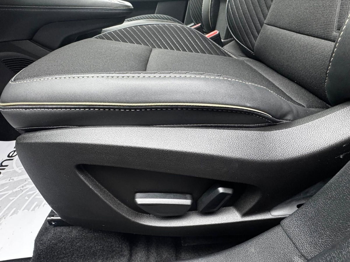Renault Symbioz 1.6 full hybrid Iconic 145cv auto (13)