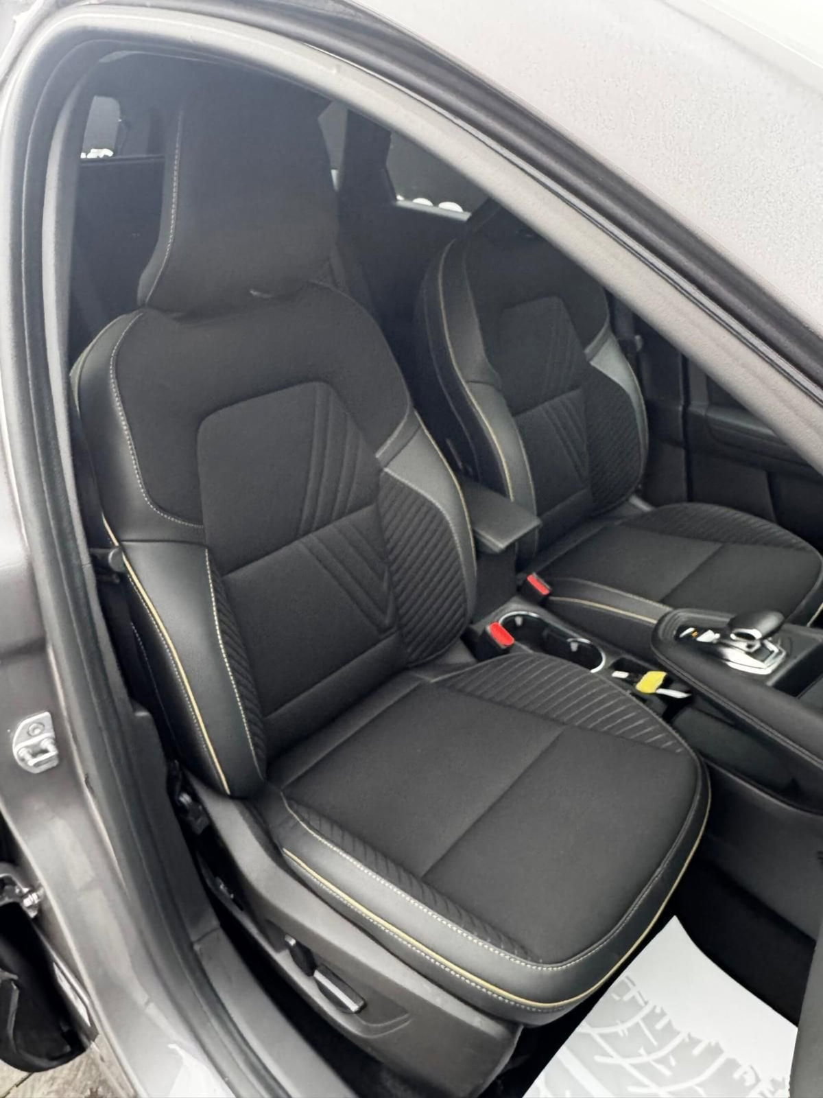 Renault Symbioz 1.6 full hybrid Iconic 145cv auto (14)