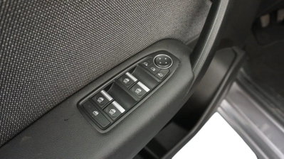 Renault Captur 1.0 eco-g Techno 100cv (9)