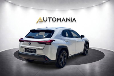 Lexus UX Hybrid 4WD Luxury (5)