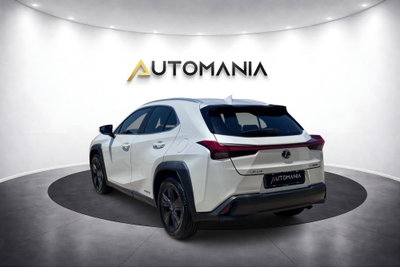 Lexus UX Hybrid 4WD Luxury (7)