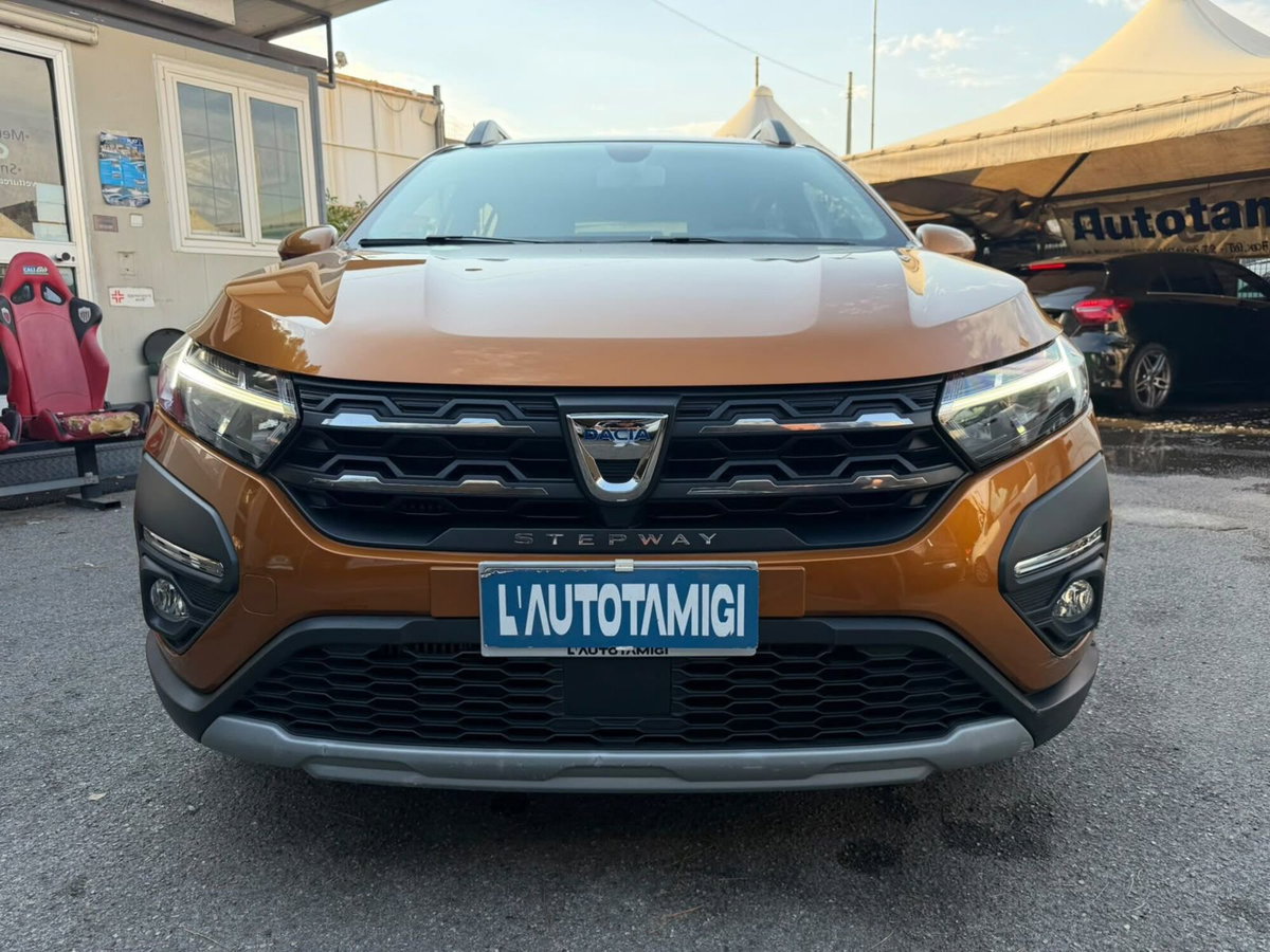 Dacia Sandero Stepway 1.0 TCe 100CV ECO-G 15th Anniversary (3)