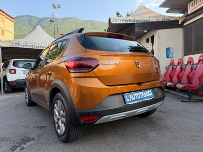 Dacia Sandero Stepway 1.0 TCe 100CV ECO-G 15th Anniversary (5)