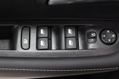 Peugeot 208 PureTech 100 Stop&Start 5 porte Allure (9)
