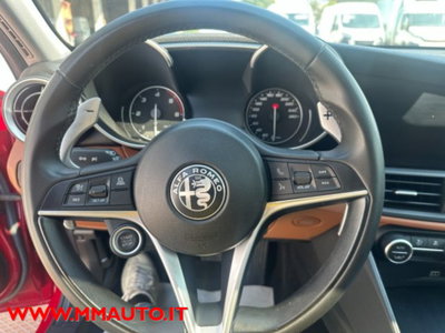 Alfa Romeo Giulia 2.2 Turbodiesel 190CV AT8 AWD Q4 B-Tech (17)