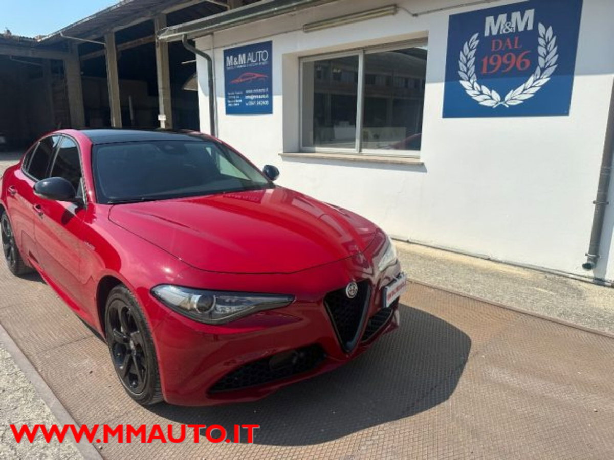 Alfa Romeo Giulia 2.2 Turbodiesel 190CV AT8 AWD Q4 B-Tech (2)