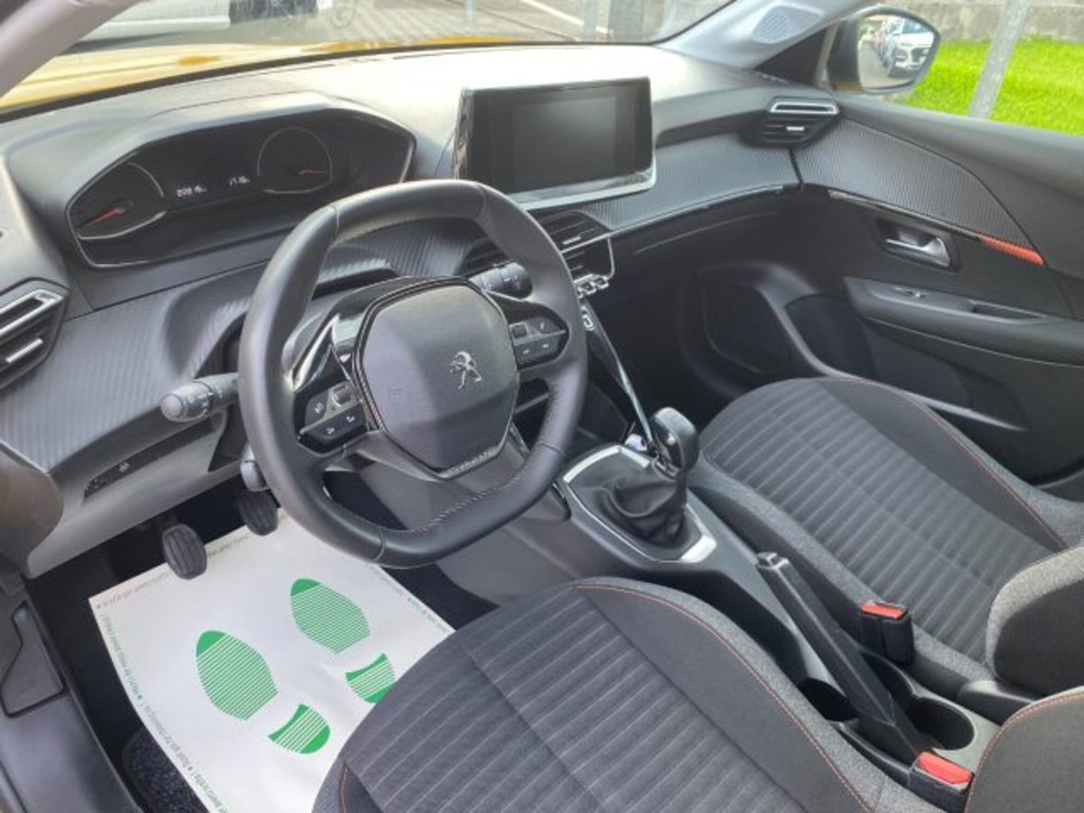 Peugeot 208 1.2 puretech Active s&s 75cv (5)