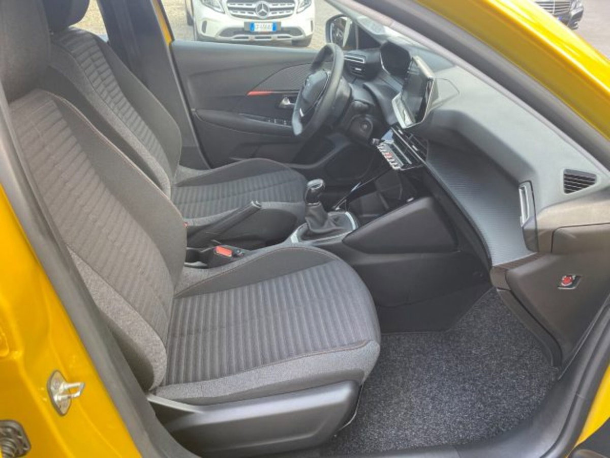 Peugeot 208 1.2 puretech Active s&s 75cv (8)