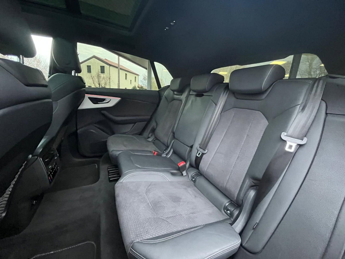 Audi Q8 Q8 50 TDI 286 CV quattro tiptronic Sport (8)