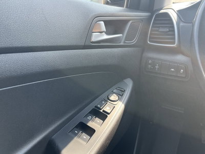 Hyundai Tucson 1.6 GDI XAdvanced (11)