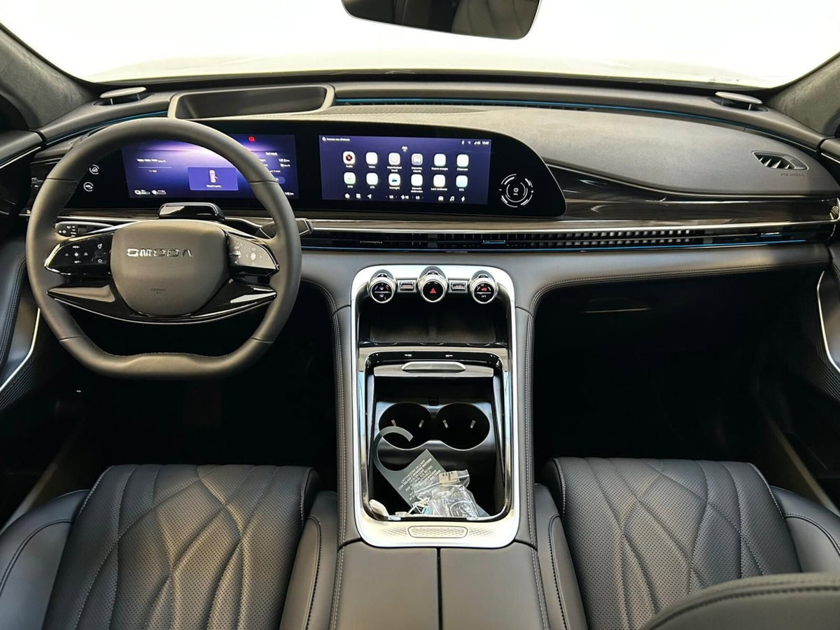 Omoda Omoda 9 SHS-P 1.5 tgdi phev Premium i-awd (11)