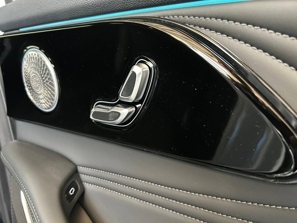 Omoda Omoda 9 SHS-P 1.5 tgdi phev Premium i-awd (19)