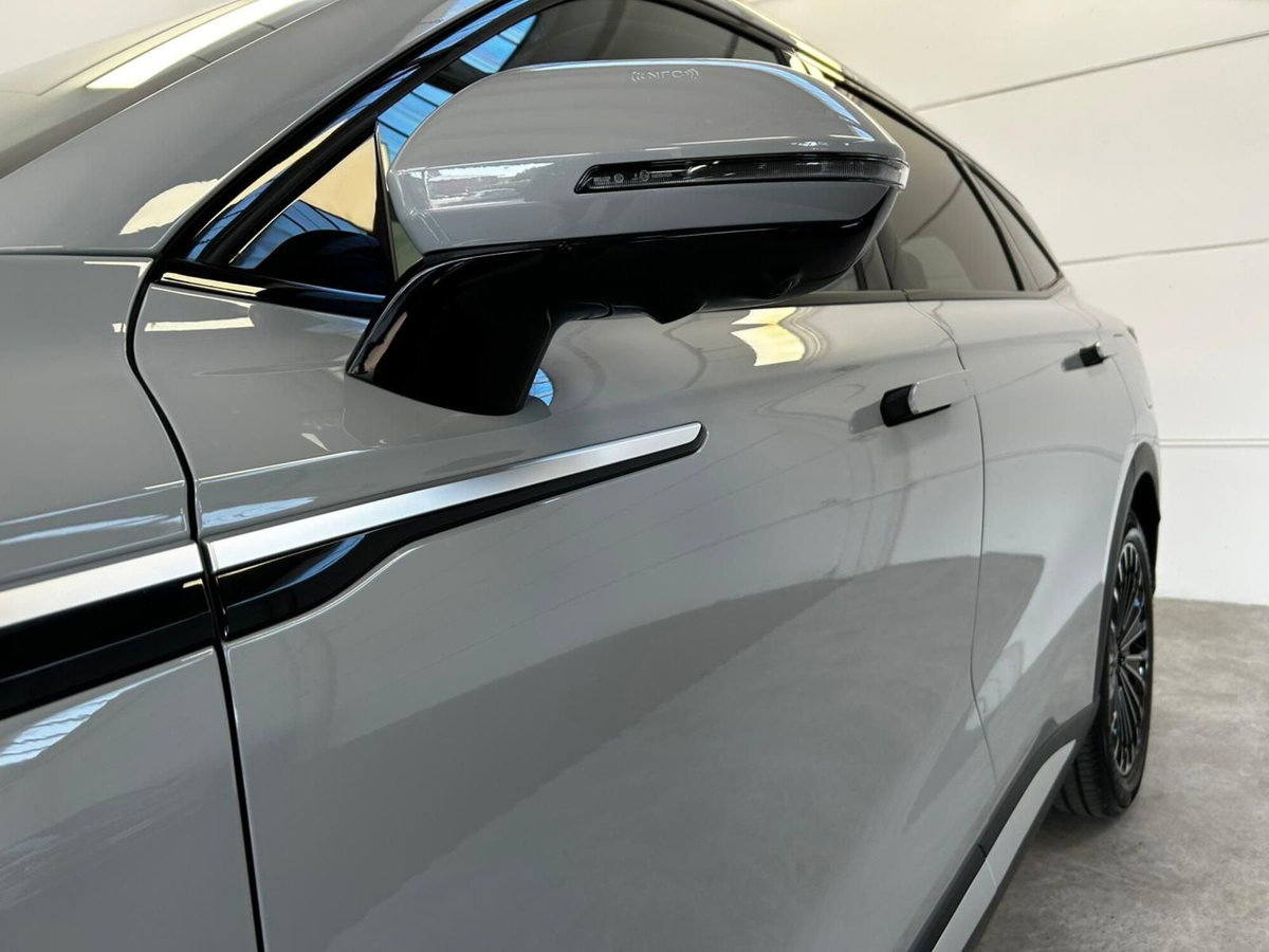Omoda Omoda 9 SHS-P 1.5 tgdi phev Premium i-awd (4)