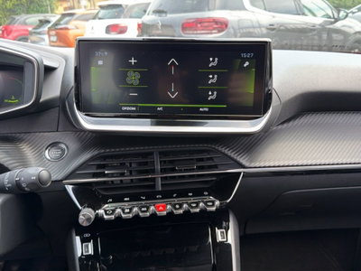Peugeot 2008 PureTech 130 S&S Allure Pack (16)