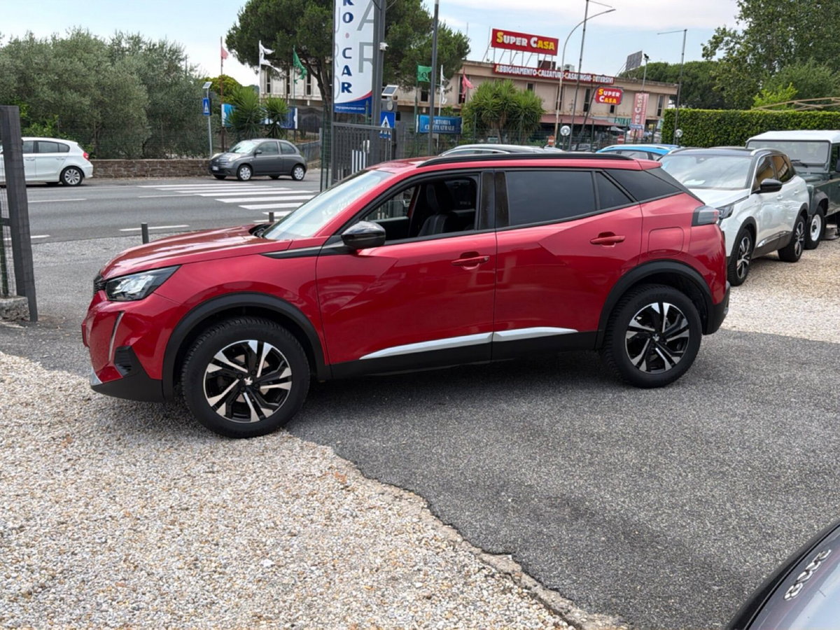 Peugeot 2008 PureTech 130 S&S Allure Pack (2)