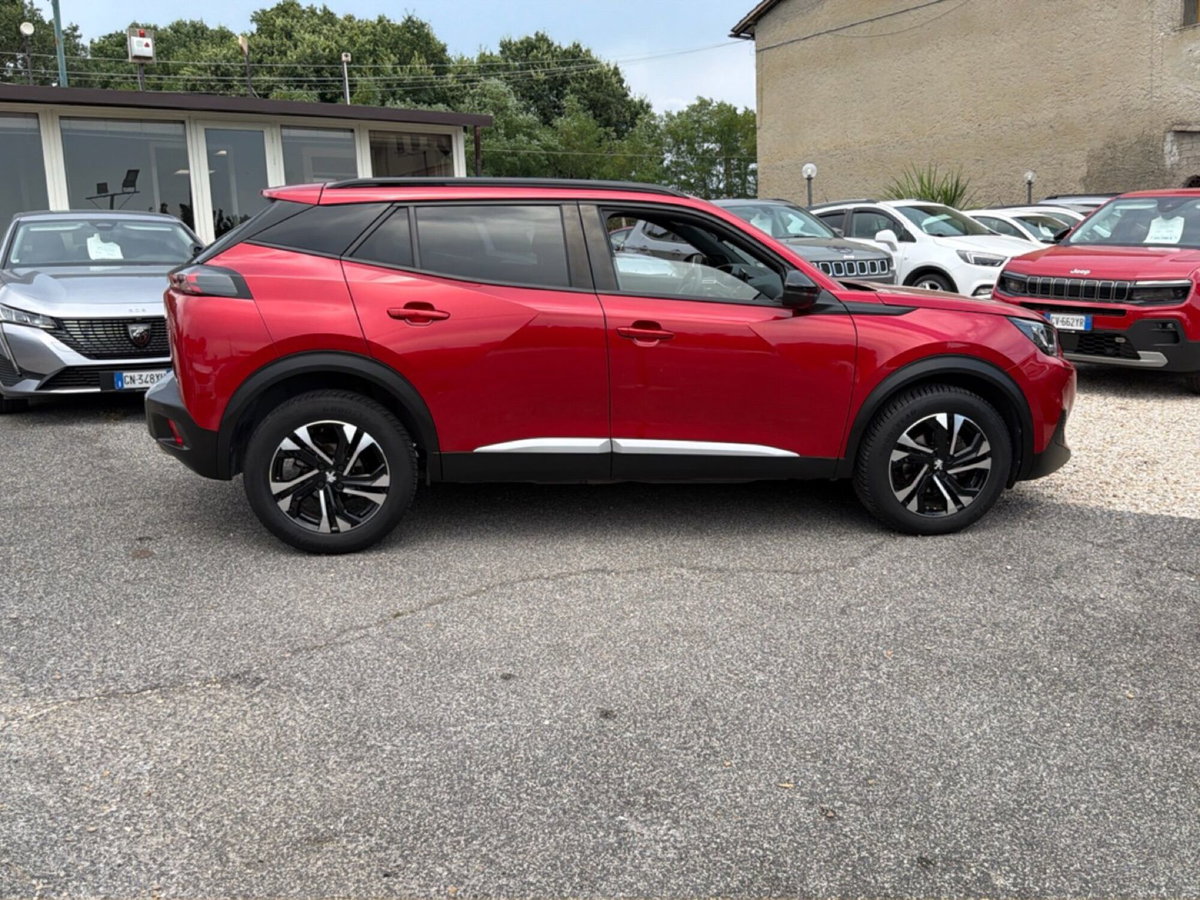 Peugeot 2008 PureTech 130 S&S Allure Pack (6)