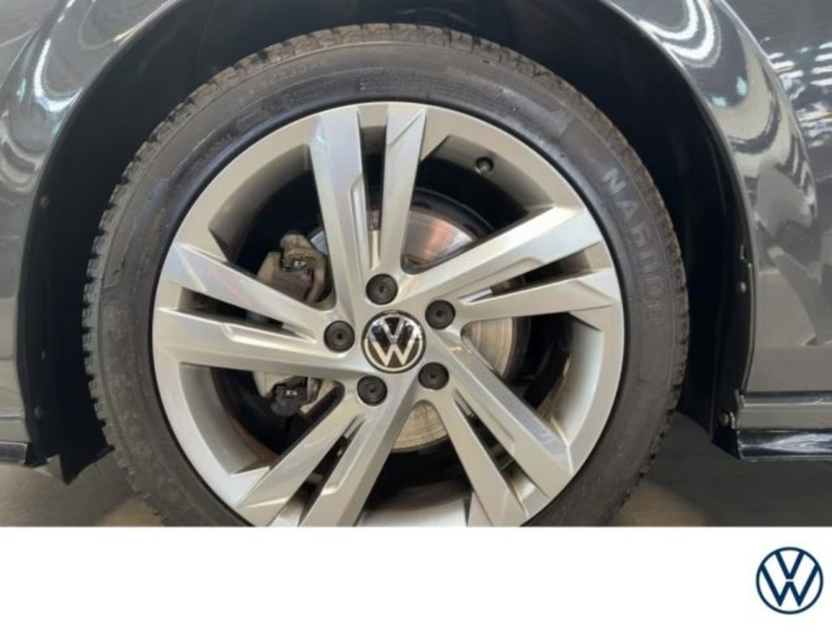 Volkswagen Golf Variant 1.5 TSI 150 CV EVO ACT R-Line (10)