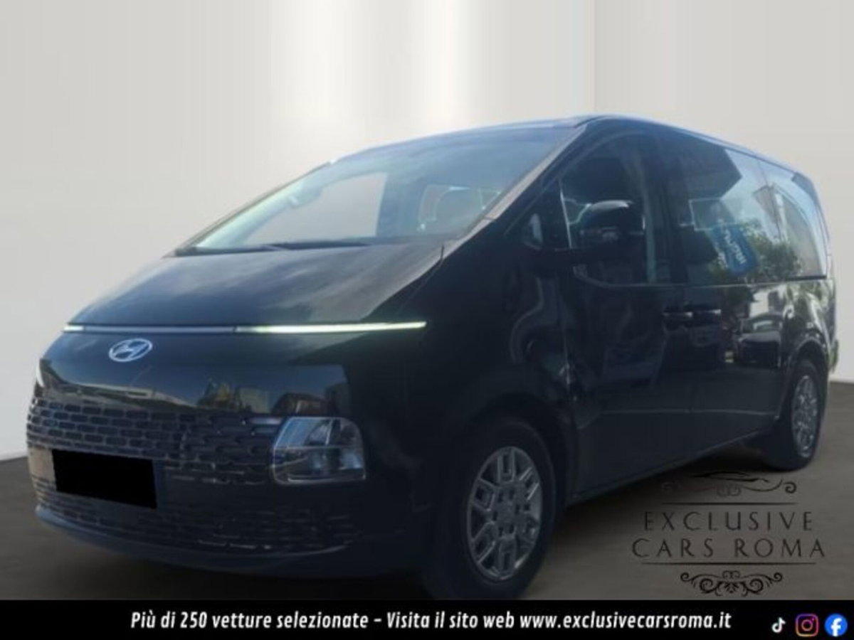 Hyundai Staria 2.2 2wd auto