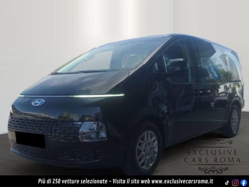 Hyundai Staria 2.2 2wd auto
