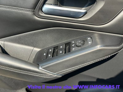 Nissan Qashqai 1.3 mhev N-Connecta 2wd 140cv (19)
