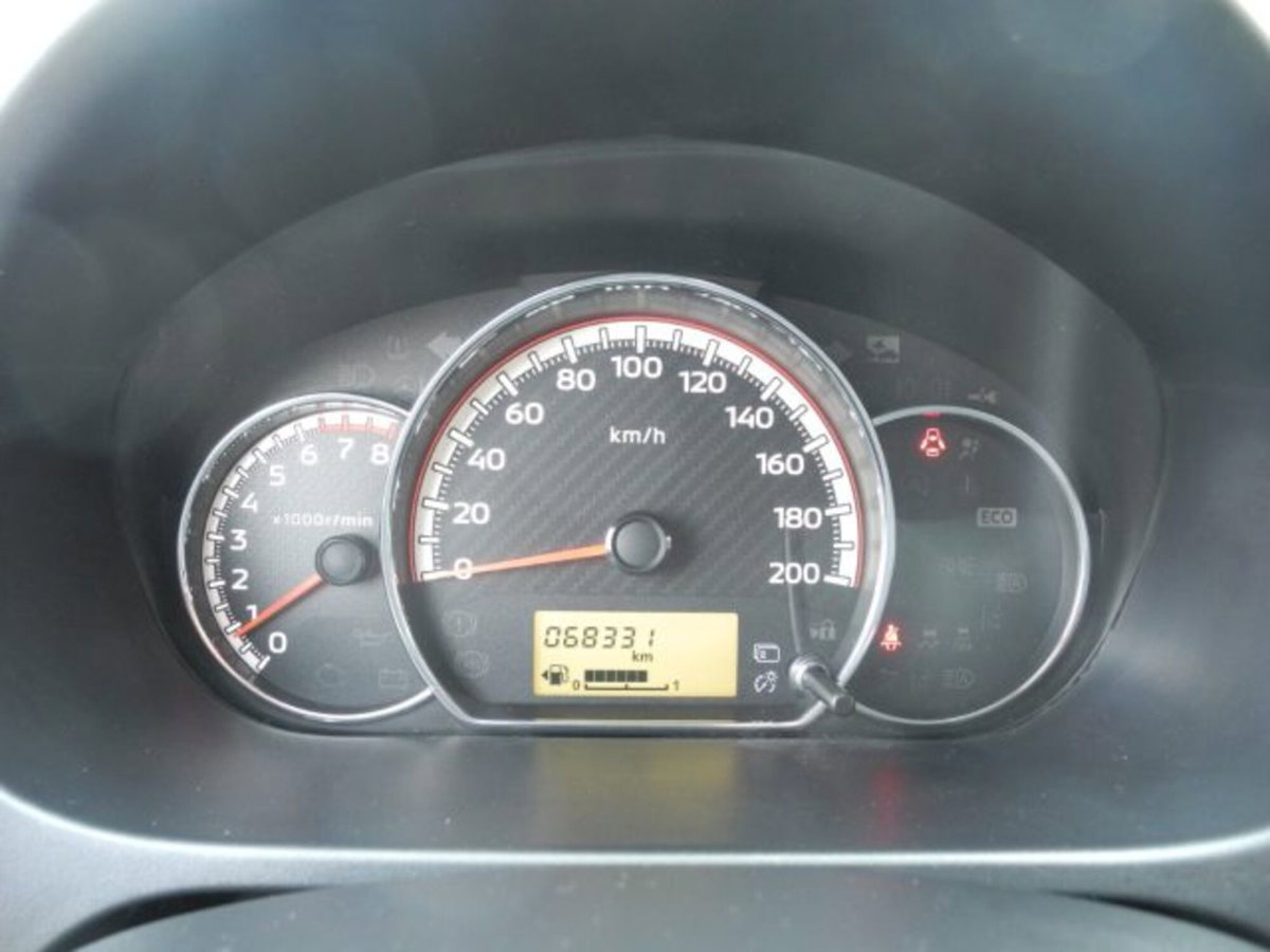 Mitsubishi Space Star 1.2 Intense SDA (6)