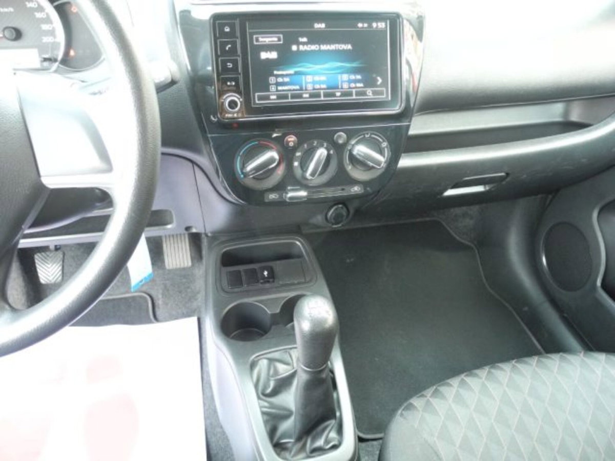 Mitsubishi Space Star 1.2 Intense SDA (7)
