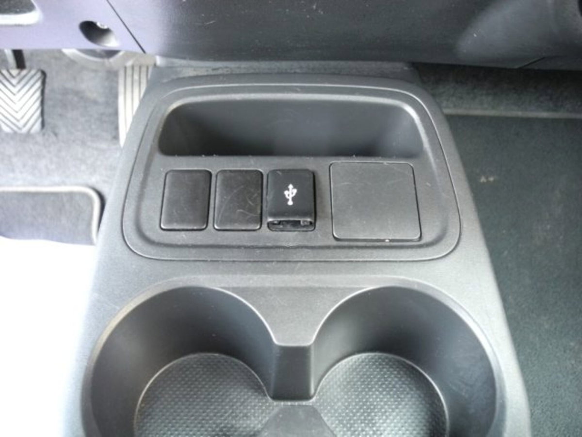 Mitsubishi Space Star 1.2 Intense SDA (9)