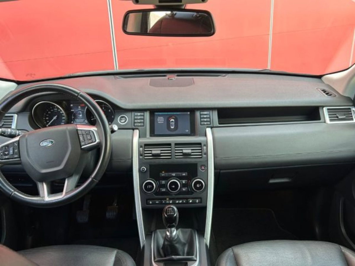 Land Rover Discovery Sport 2.0 TD4 150 CV Pure (16)