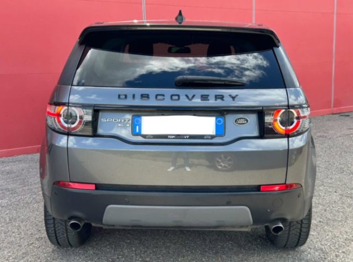 Land Rover Discovery Sport 2.0 TD4 150 CV Pure (2)