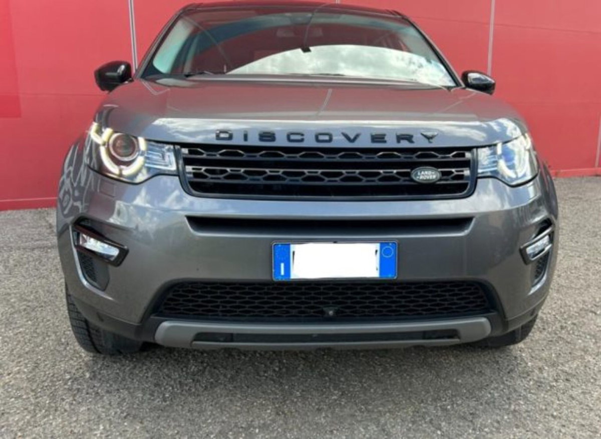 Land Rover Discovery Sport 2.0 TD4 150 CV Pure (5)