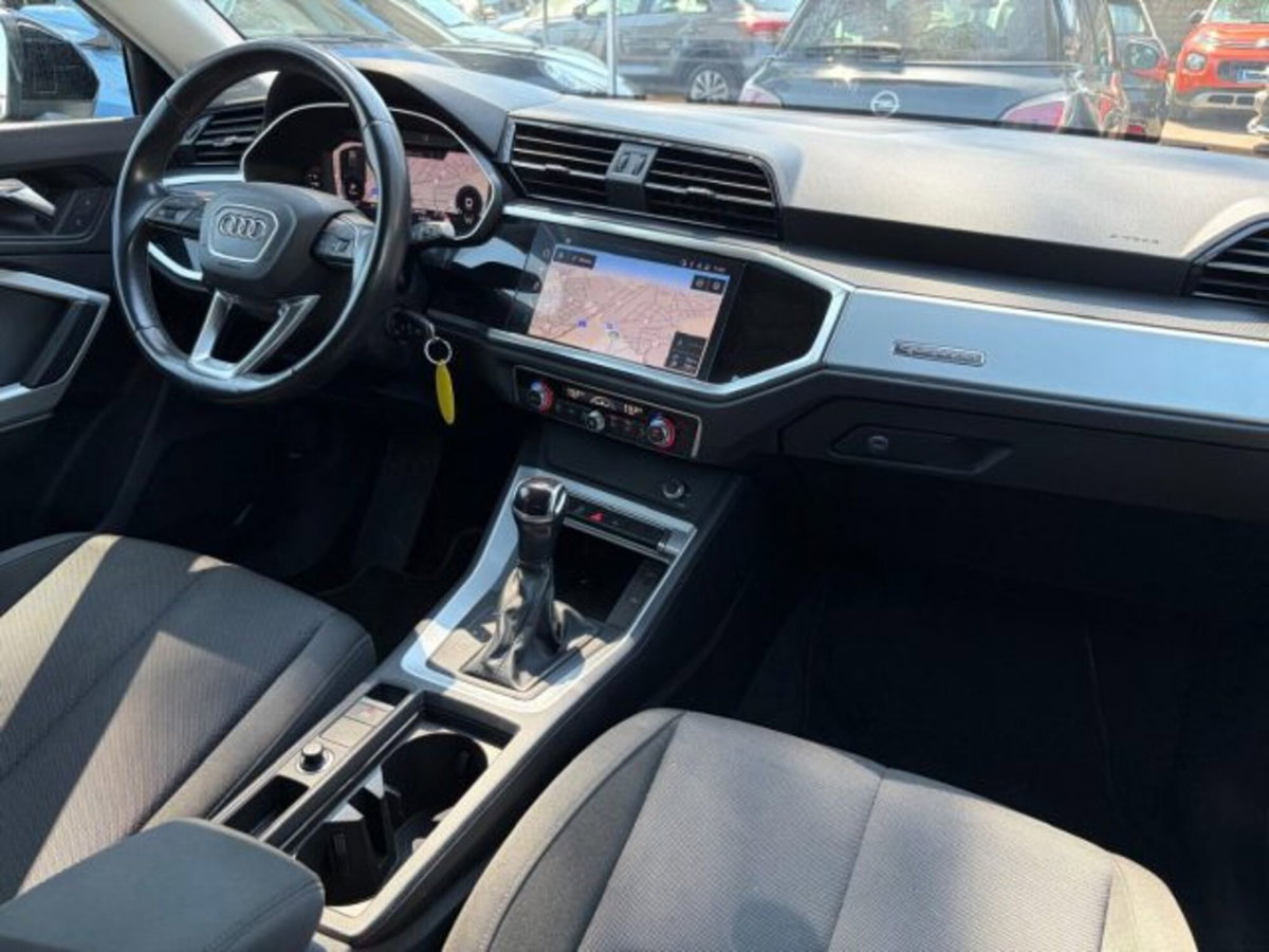 Audi Q3 Sportback 40 TDI quattro S tronic S line edition (15)