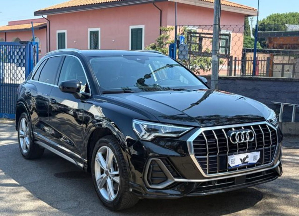 Audi Q3 Sportback 40 TDI quattro S tronic S line edition (3)