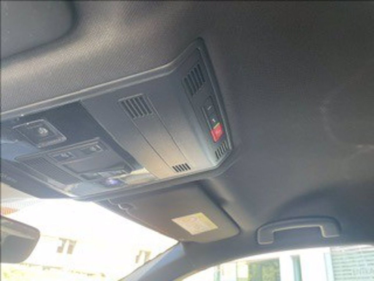 Volkswagen T-Roc 1.0 TSI R-Line (13)