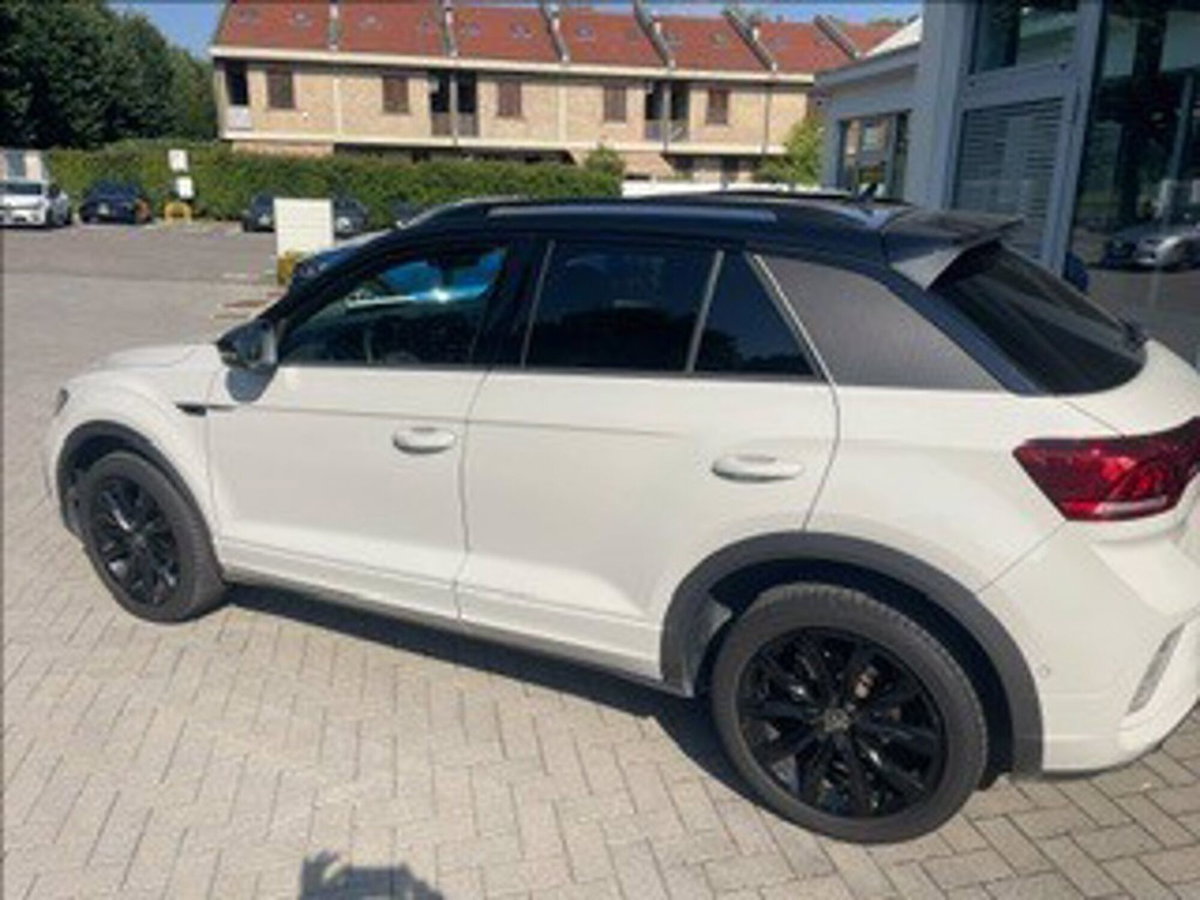 Volkswagen T-Roc 1.0 TSI R-Line (2)