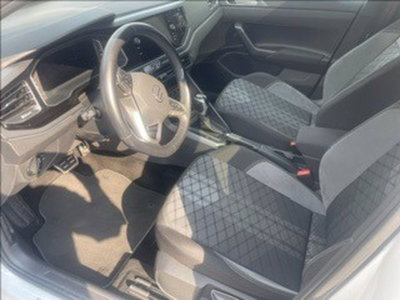Volkswagen Taigo 1.5 tsi R-Line 150cv dsg (8)