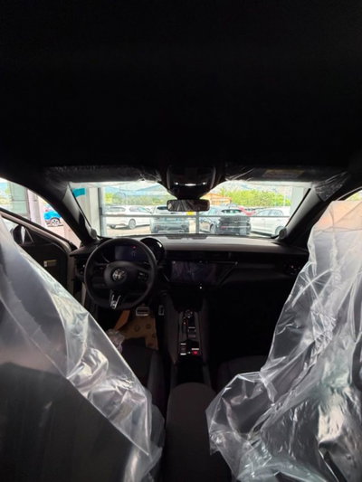 Alfa Romeo Junior 1.2 ibrida 145cv edct6 (12)