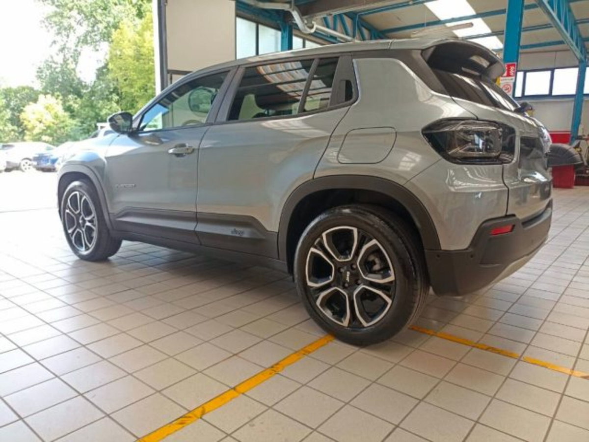 Jeep Avenger 1.2 turbo Summit fwd 100cv (3)