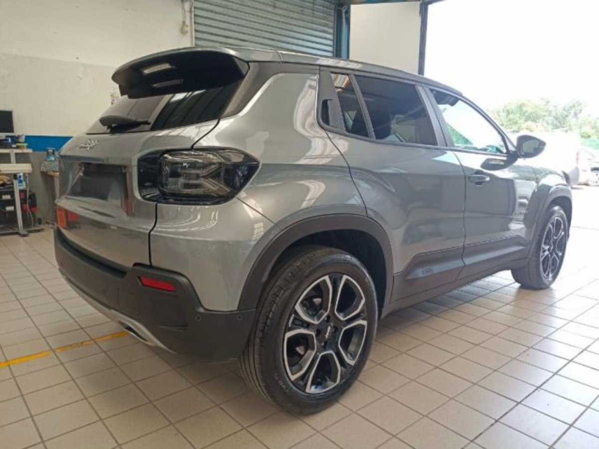 Jeep Avenger 1.2 turbo Summit fwd 100cv (7)