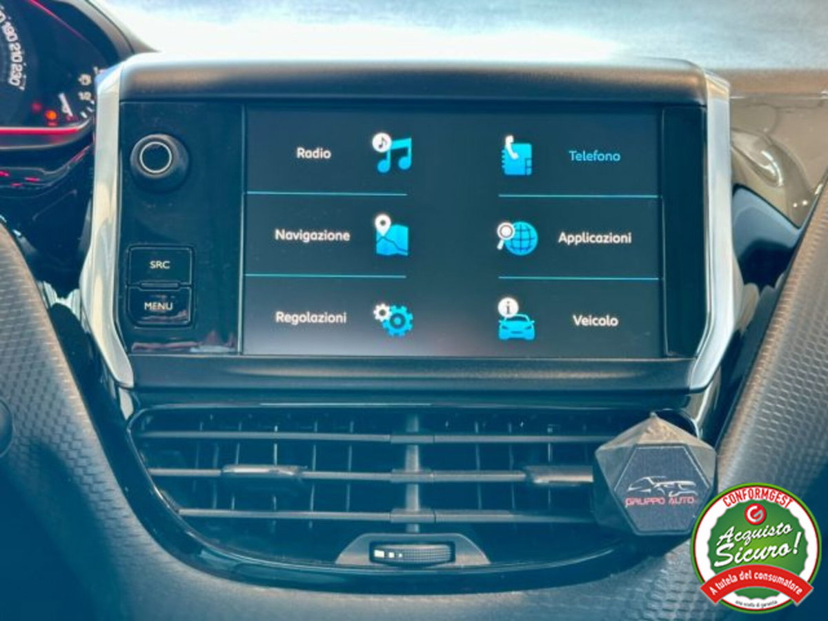 Peugeot 2008 BlueHDi 100 S&S GT Line (19)