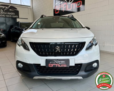 Peugeot 2008 BlueHDi 100 S&S GT Line (2)
