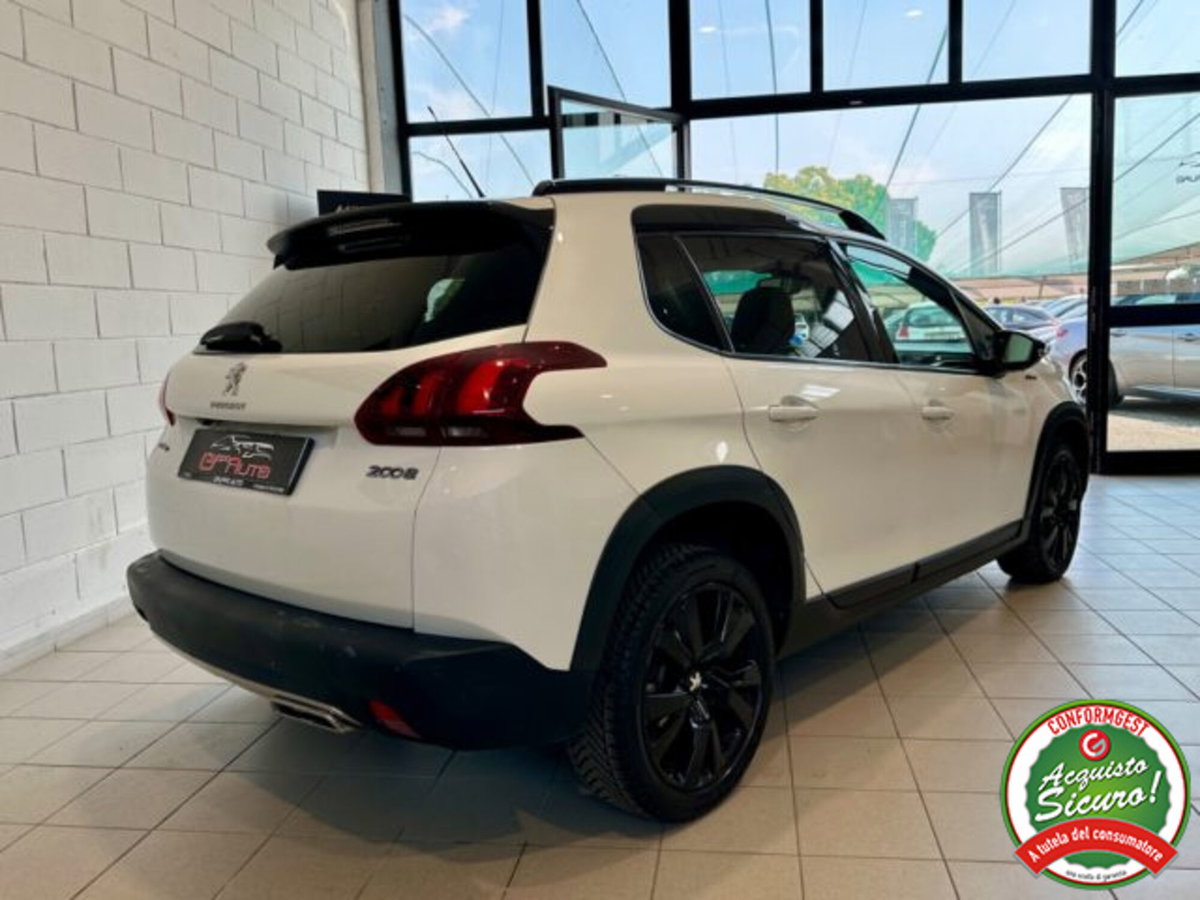 Peugeot 2008 BlueHDi 100 S&S GT Line (4)