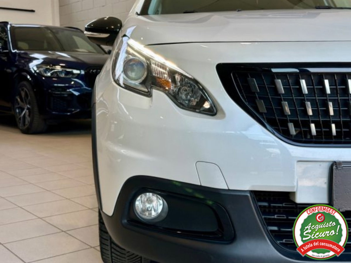 Peugeot 2008 BlueHDi 100 S&S GT Line (7)