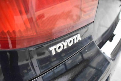 Toyota Yaris 16V cat 3 porte Sol (15)