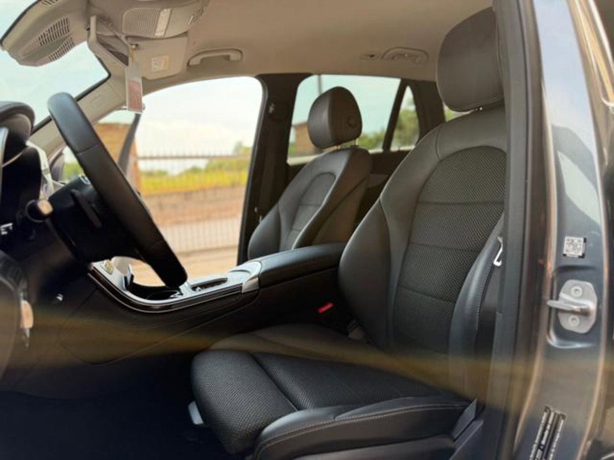 Mercedes-Benz GLC SUV 220 d 4Matic Sport (13)