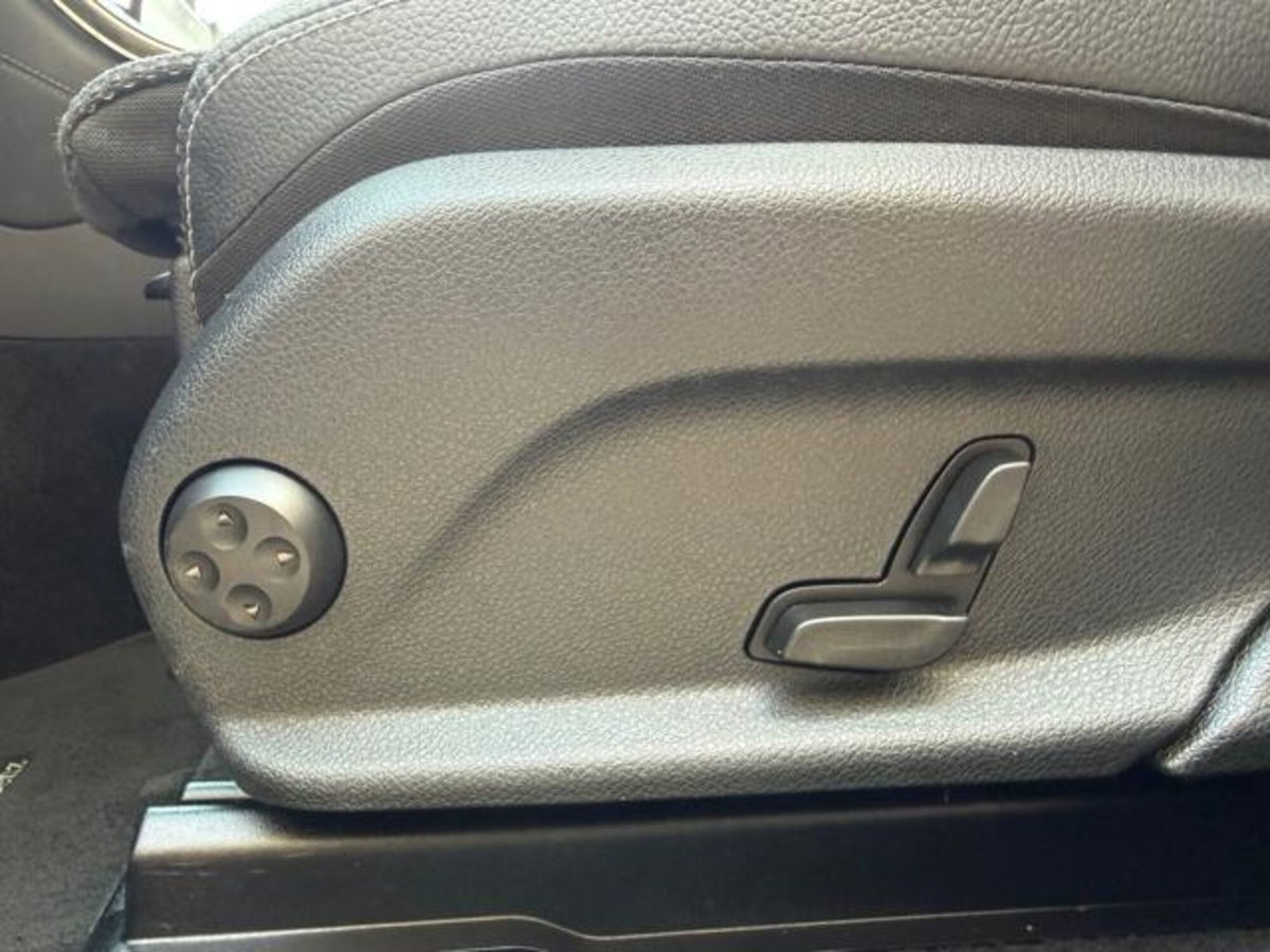Mercedes-Benz GLC SUV 220 d 4Matic Sport (14)