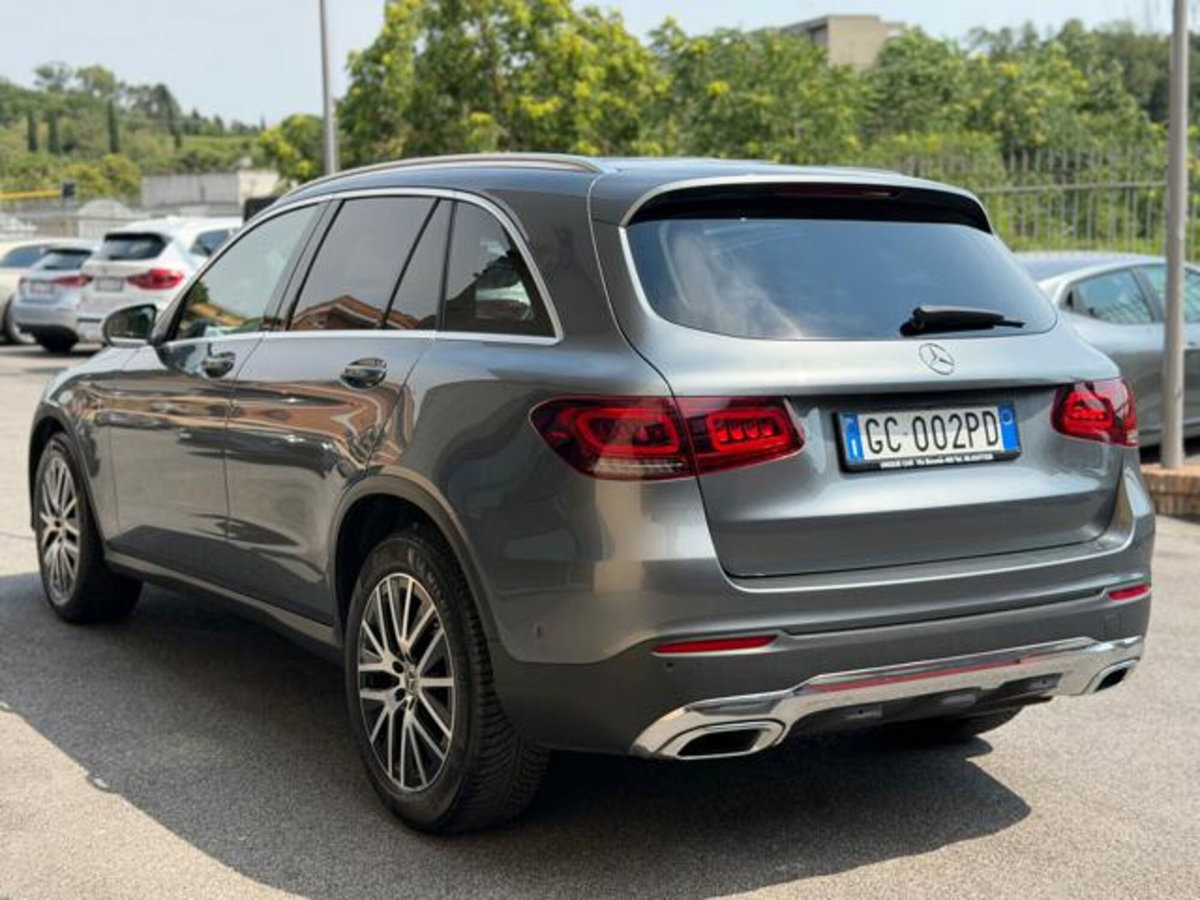 Mercedes-Benz GLC SUV 220 d 4Matic Sport (4)