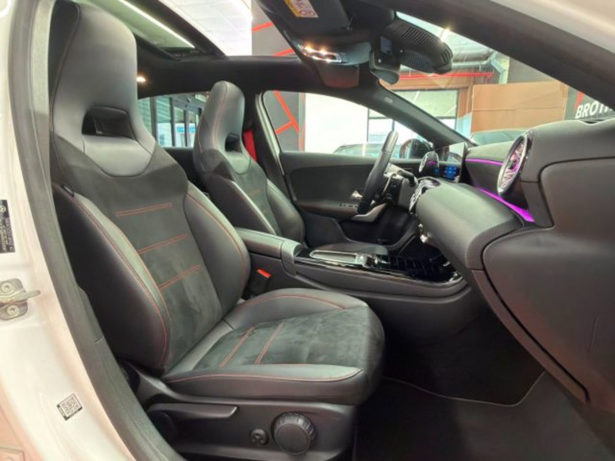 Mercedes-Benz Classe A Sedan AMG 35 AMG Line Premium 4matic auto (12)
