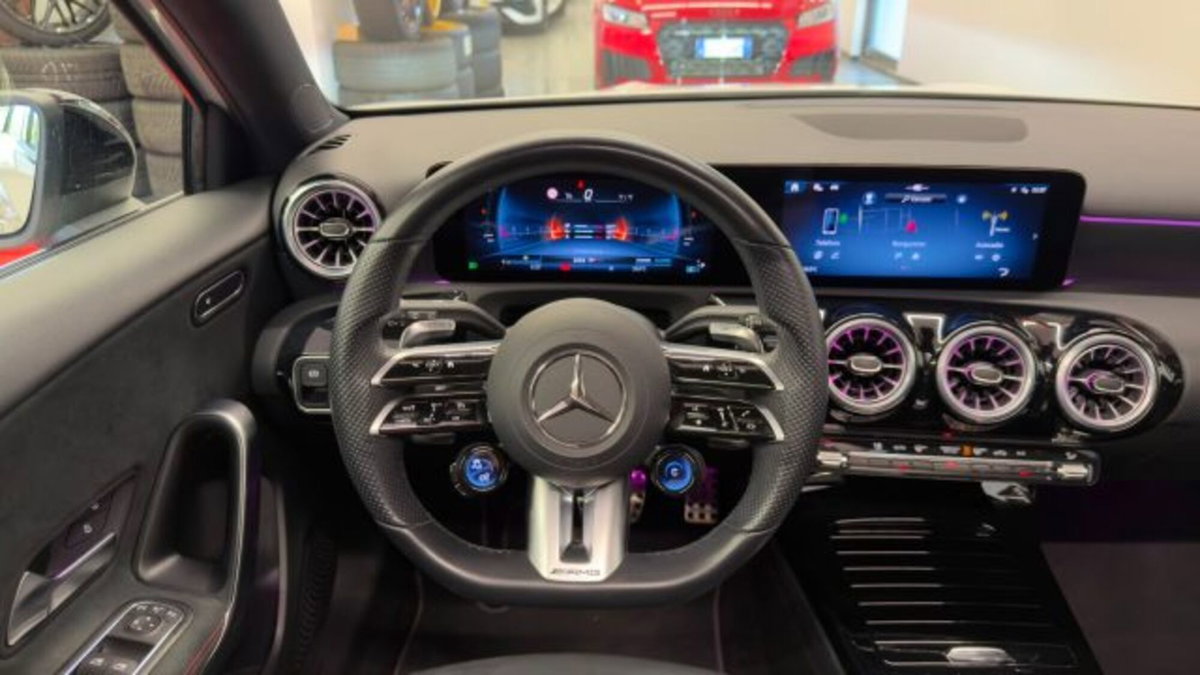 Mercedes-Benz Classe A Sedan AMG 35 AMG Line Premium 4matic auto (14)