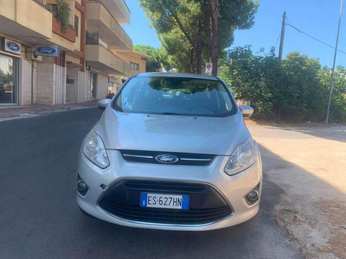 Ford C-Max 1.6 TDCi 115CV Titanium (2)