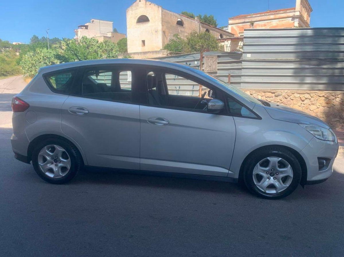 Ford C-Max 1.6 TDCi 115CV Titanium (4)